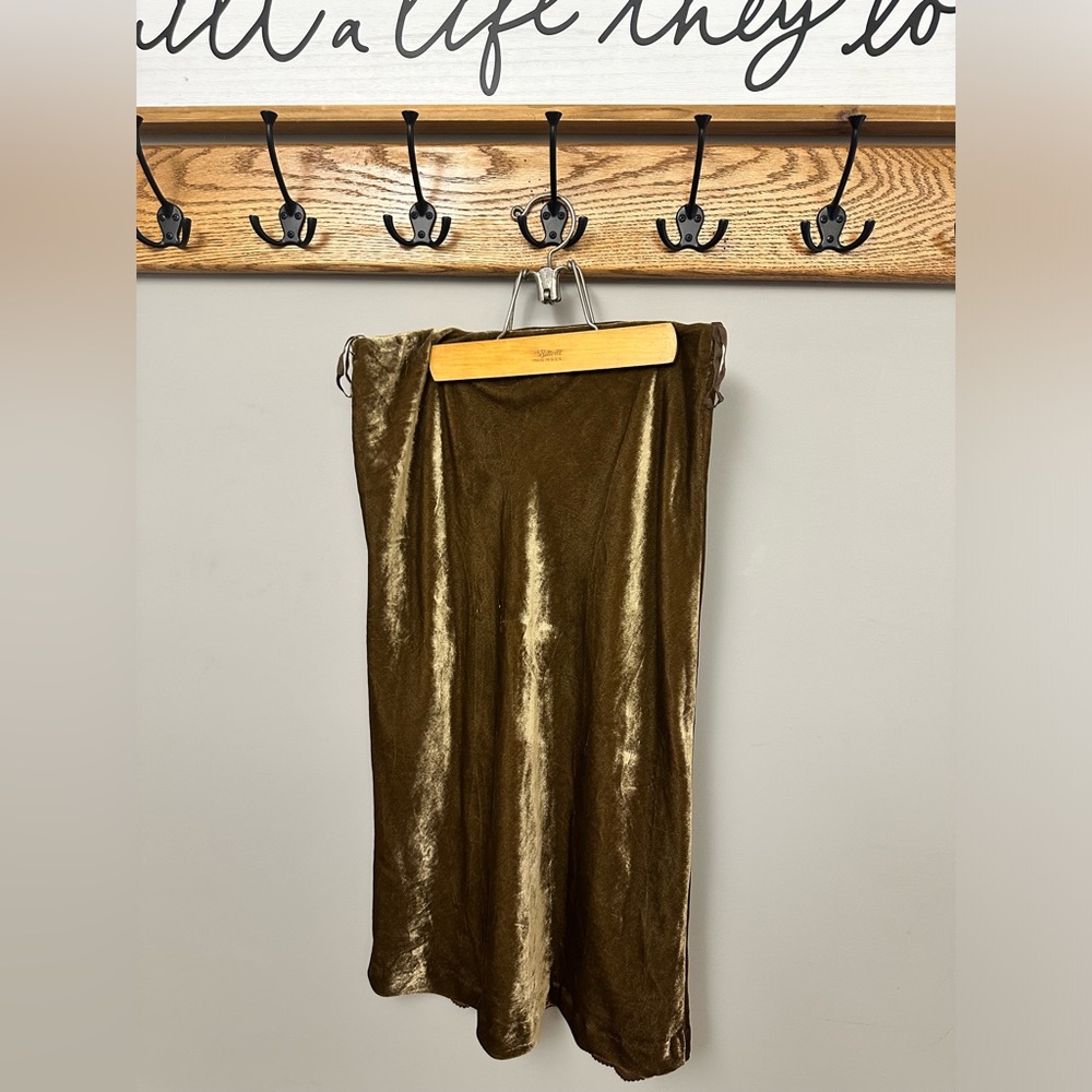 Anthropologie Maeve gold velvet skirt